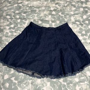 Denim skirt fringed bottom